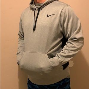 Men’s Nike Therma-Fit Hooded Sweatshirt